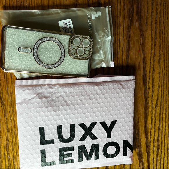 GOLD GLAM DIAMOND BLING MAGSAFE PHONE CASE - Picture 9 of 10